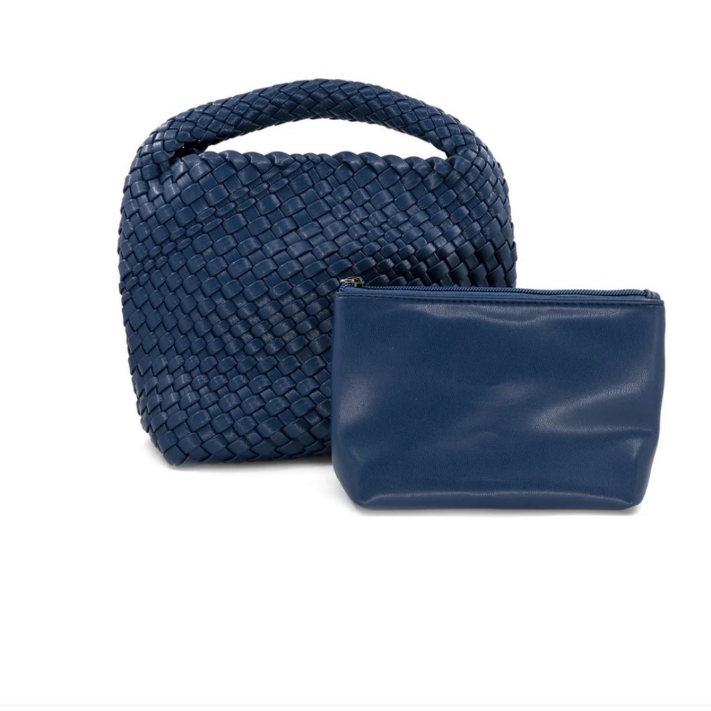 Navy woven bag with makeup 💄 bag